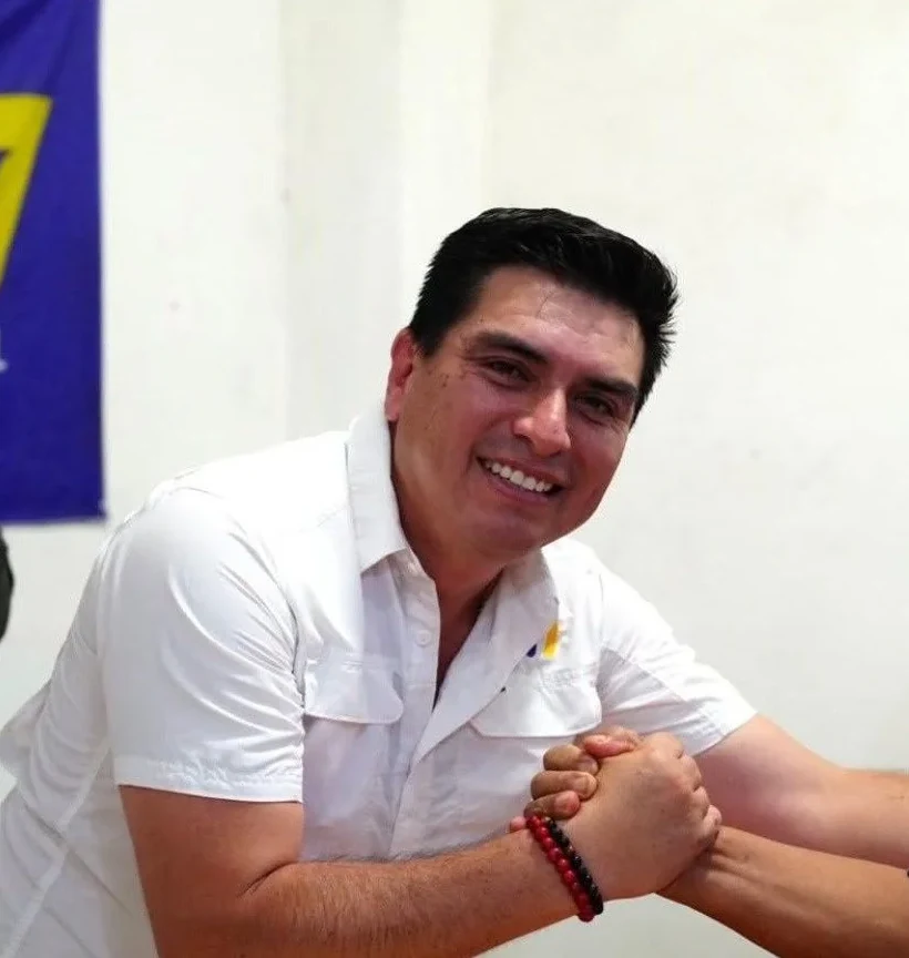 Álex León en un encuentro ciudadano